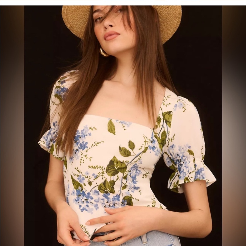 Reformation Constance top
